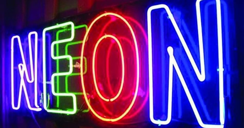 неоновые Заказать вывеску из неона
