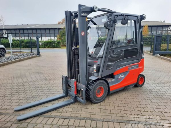 Электропогрузчики Linde: Инновации и Производительность в Мире Грузоподъемной Техники