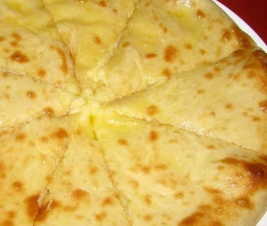 Волшебство Осетинских Пиров: Искусство Вкуса в Национальной Кухне