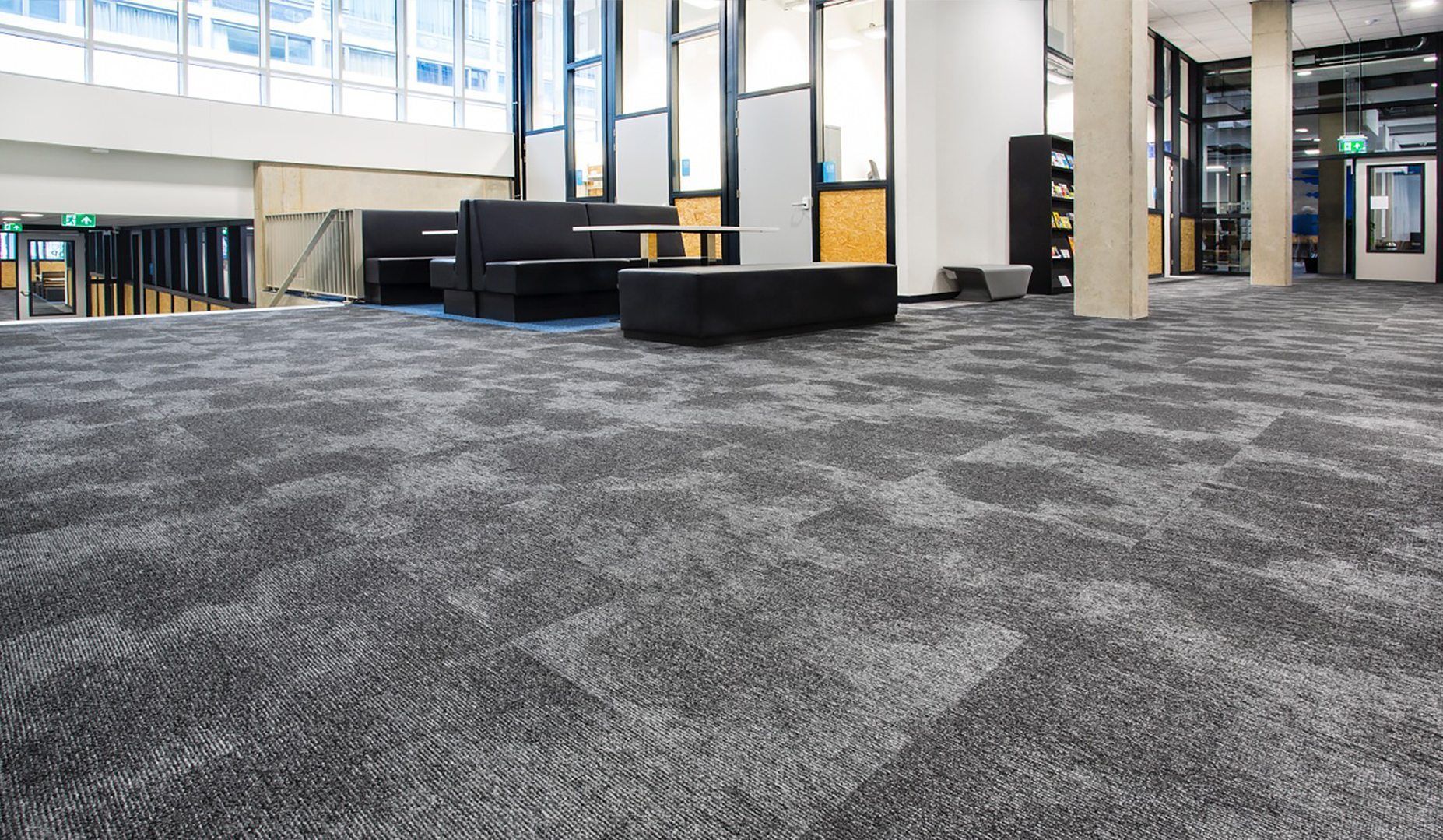 Как выбрать коммерческий ковролин в Москве и его преимущества для бизнеса